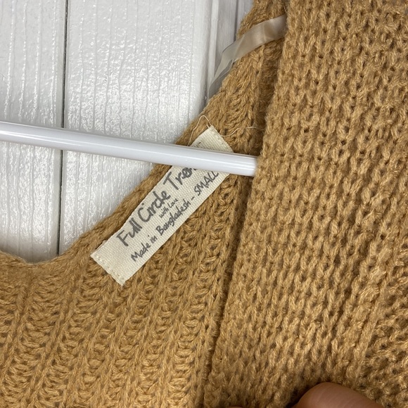 Reversible Sweater - Picture 3 of 4